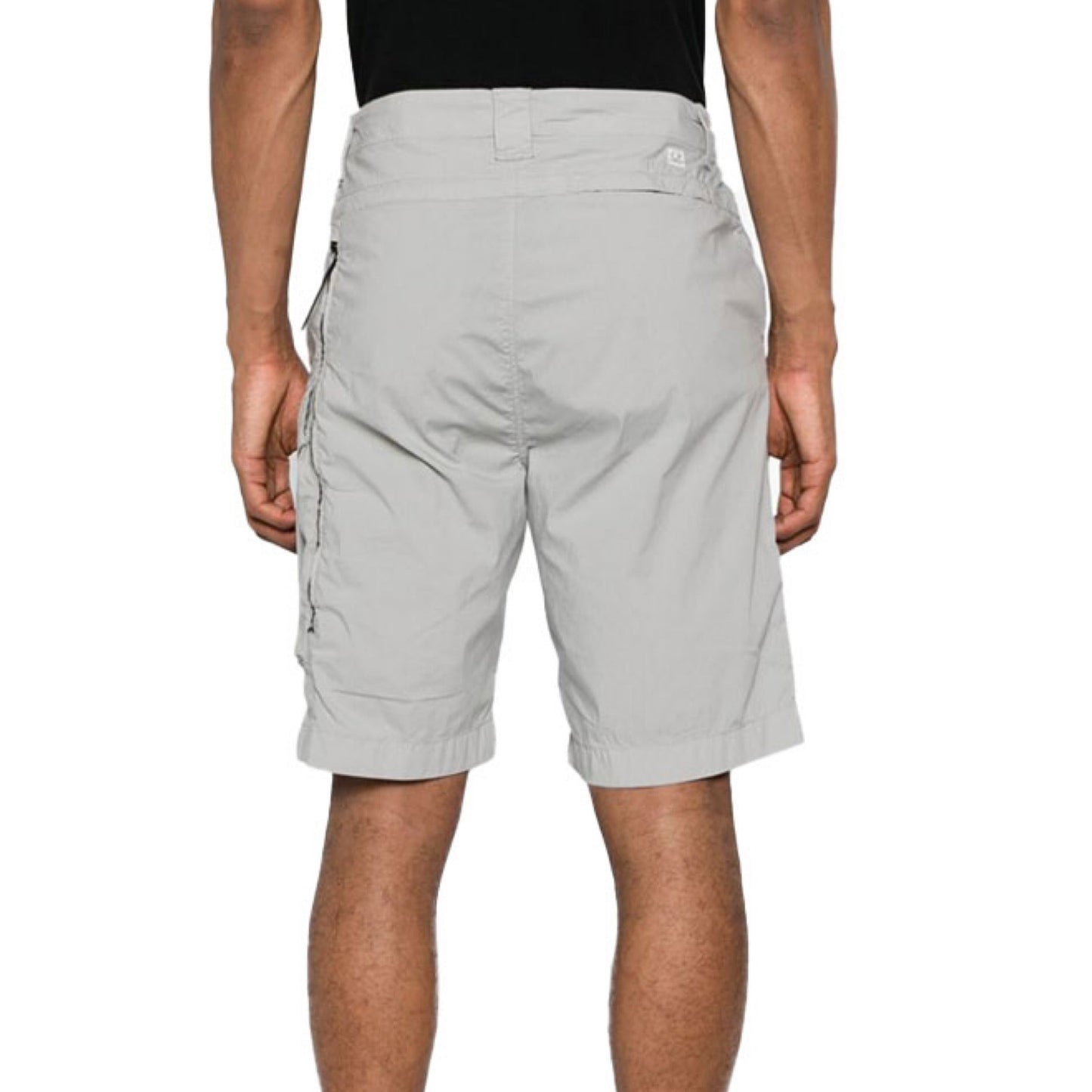 Cp Company 50-Fili Lens Cargo Shorts in Drizzle Grey
