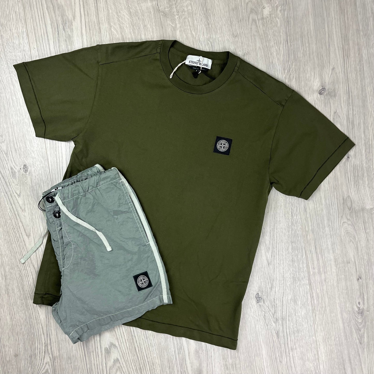 Stone Island Holiday Set - Olive/Sage