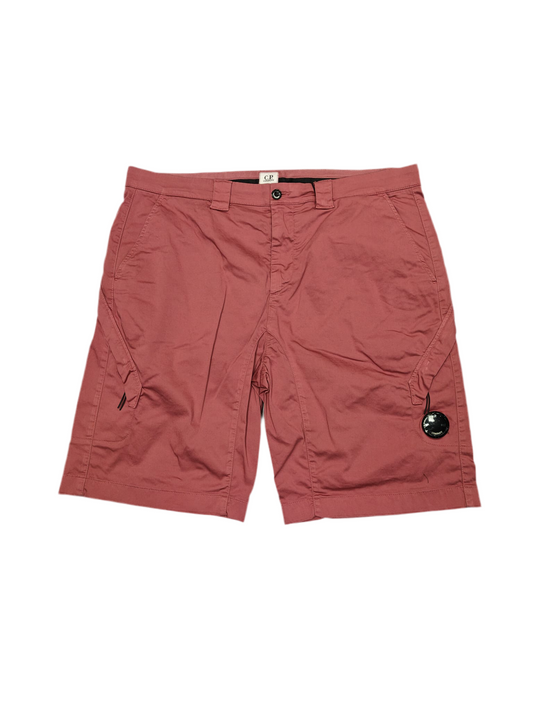 Cp Company Utility Stretch Sateen Lens Shorts in Red Bud