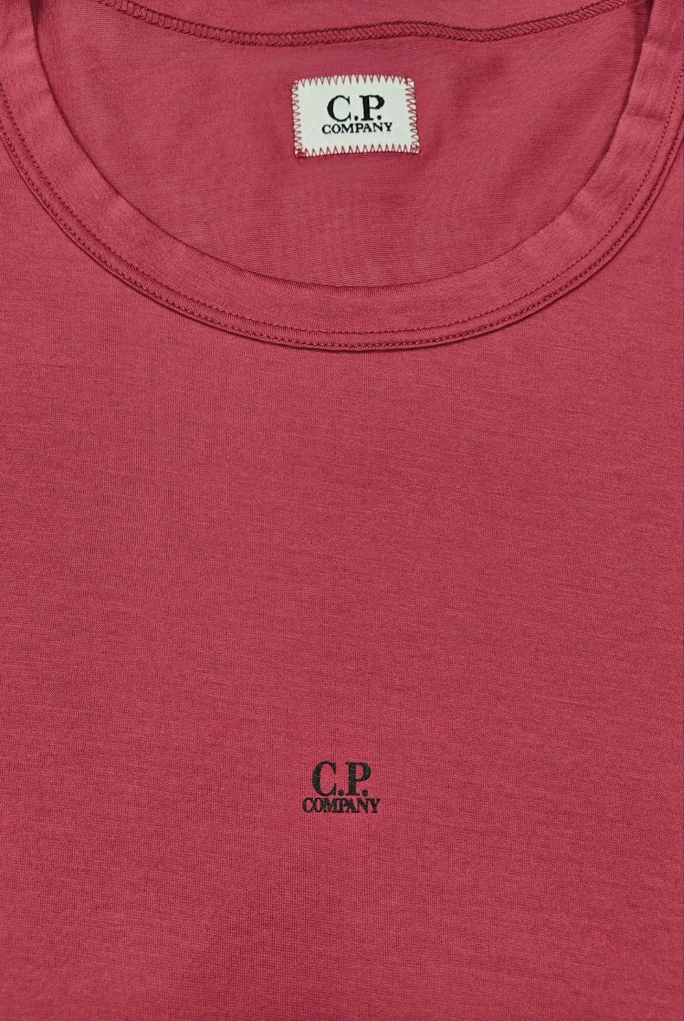 Cp Company 242A Small Logo T-Shirt in Red Bud