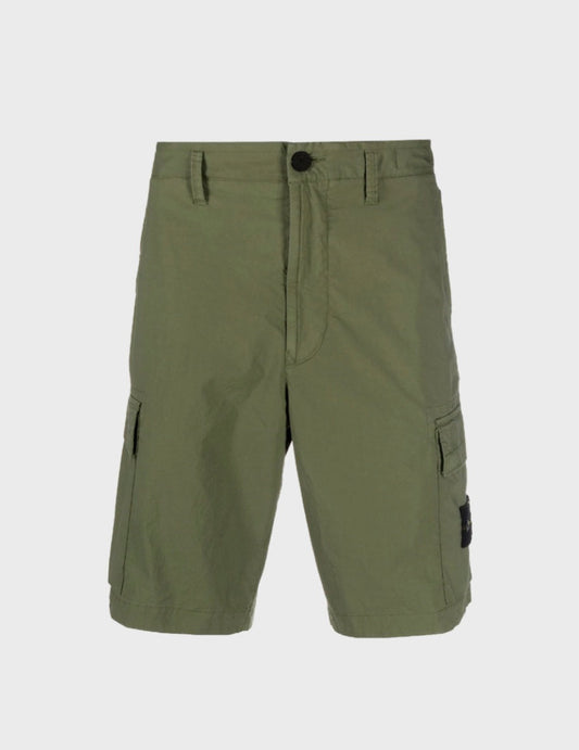 Stone Island L0804 Regular Fit Cargo Shorts In Olive
